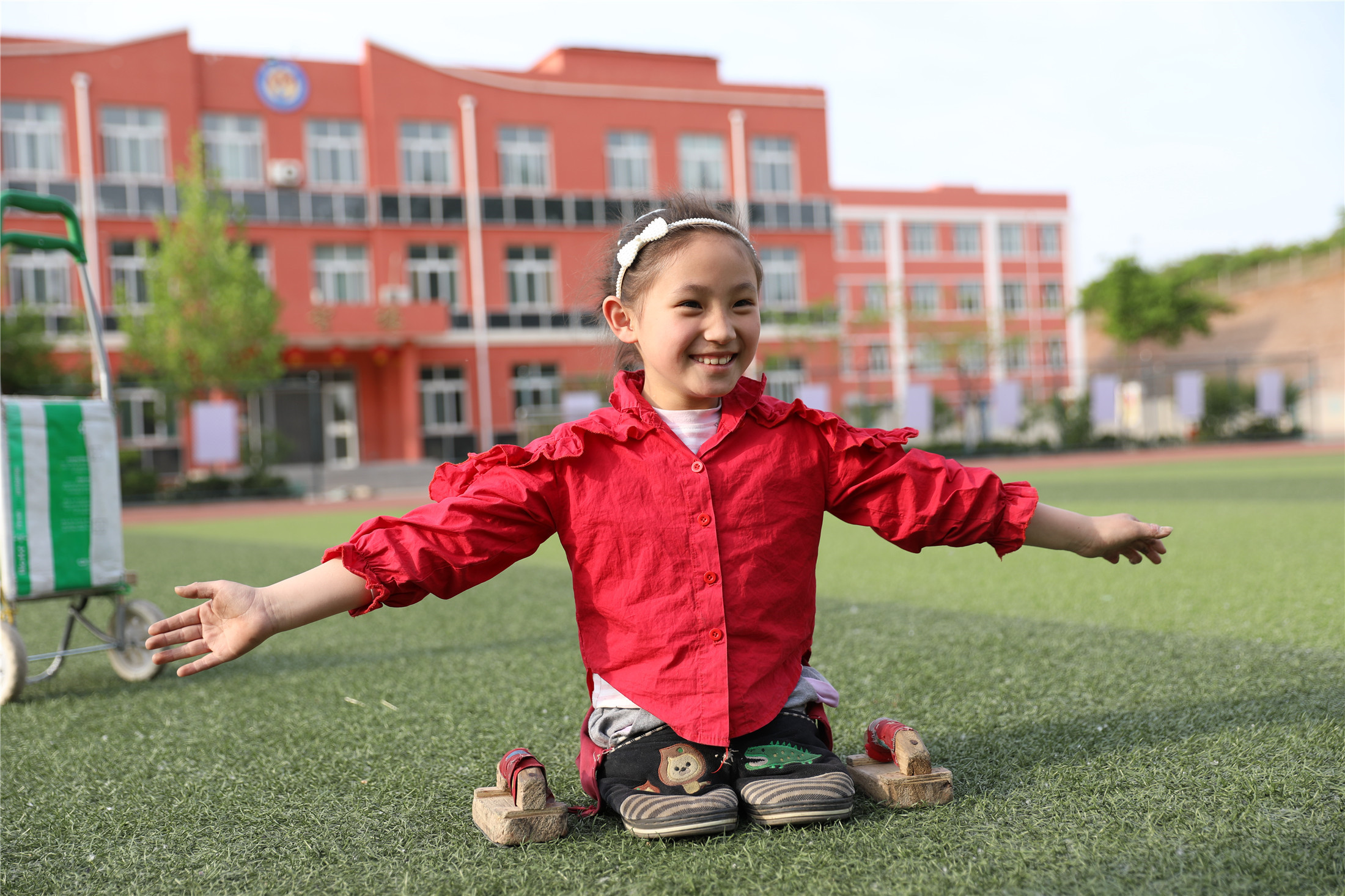 用愛守護(hù)殘障家庭